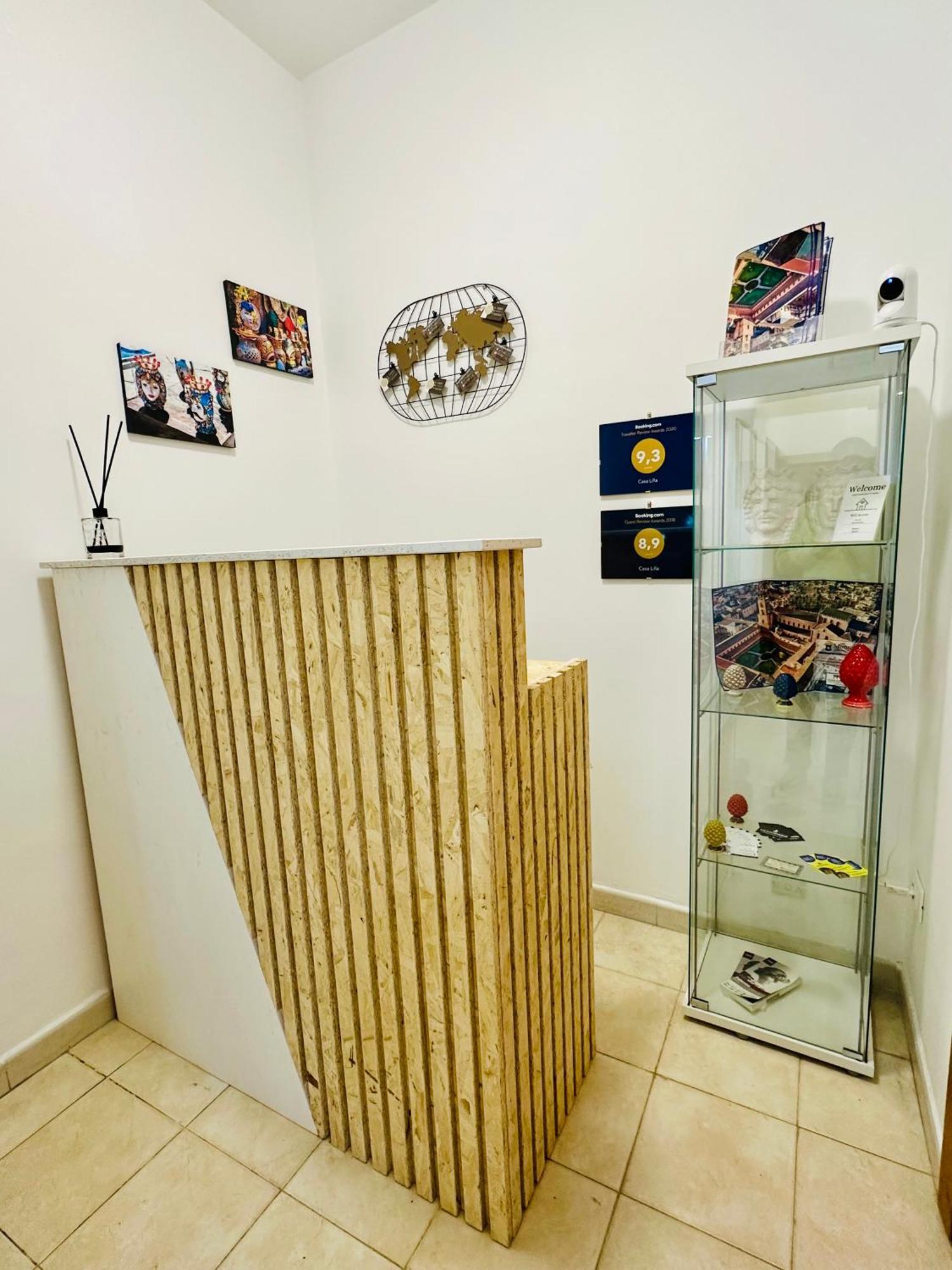 Casa Lilla Bed & Breakfast Monreale Bagian luar foto
